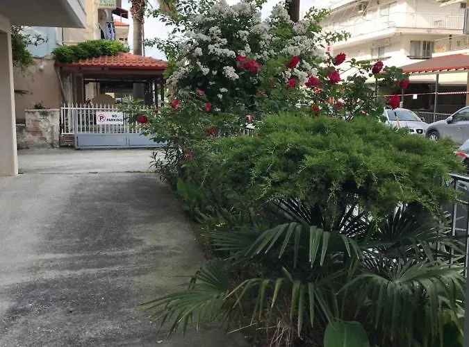You&me - Private Parking