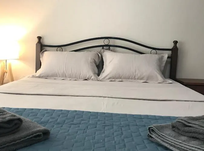 You&me - Private Parking דירה Paralía